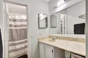 7558 Courtyard Run E, Boca Raton, FL 33433 - Photo 16