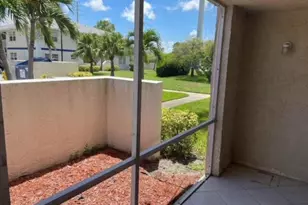 1526 SE Royal Green, Port Saint Lucie, FL 34952 - Photo 34