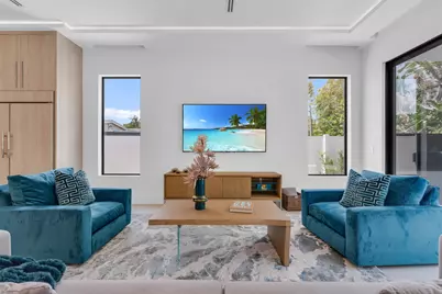 235 NE 11th Street, Delray Beach, FL 33444 - Photo 14