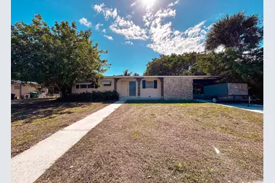 140 SE Prima Vista Boulevard, Port Saint Lucie, FL 34983 - Photo 4