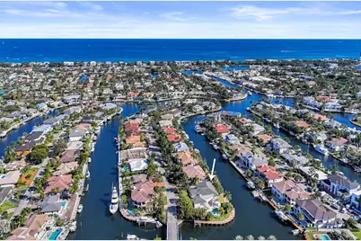 2330 NE 31st Court, Lighthouse Point, FL 33064 - Photo 2