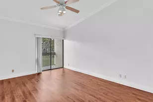 1921 SW 15th St, Deerfield Beach, FL 33442 - Photo 12