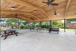 1403 Indian Rd E, West Palm Beach, FL 33406 - Photo 70