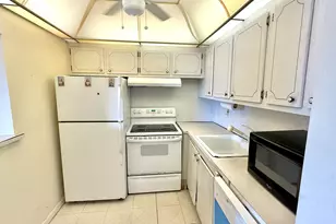 122 Oakridge I, Deerfield Beach, FL 33442 - Photo 8