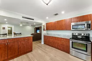 7410 Venetian Way, West Palm Beach, FL 33406 - Photo 20