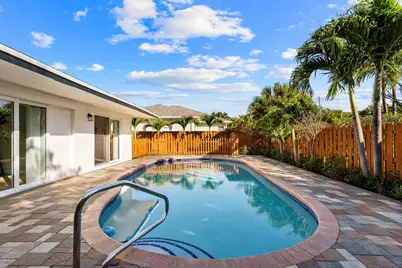 7410 Venetian Way, Lake Clarke Shores, FL 33406 - Photo 42