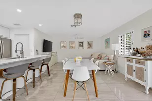 349 Seneca Ln, Boca Raton, FL 33487 - Photo 16