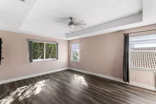 6384 Adriatic Way, West Palm Beach, FL 33413 - Photo 22