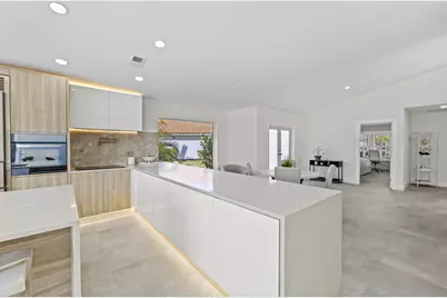 10184 Sunset Bend Drive, Boca Raton, FL 33428 - Photo 12