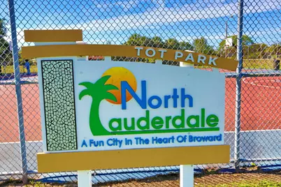 8120 SW 4th Court, North Lauderdale, FL 33068 - Photo 32