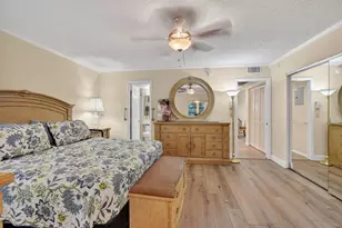 2070 Newport Q, Deerfield Beach, FL 33442 - Photo 16