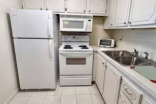 4014 Islewood D, Deerfield Beach, FL 33442 - Photo 18