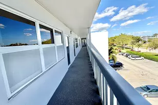 4014 Islewood D, Deerfield Beach, FL 33442 - Photo 8