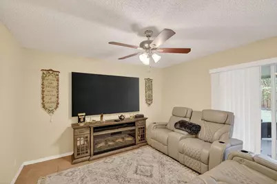 7150 Craw Key Way, Lake Worth, FL 33467 - Photo 14