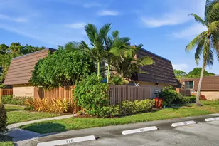 6061 SE Riverboat Dr, Stuart, FL 34997 - Photo 4