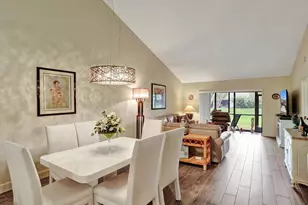 410 Buttonwood Pl, Boca Raton, FL 33431 - Photo 14