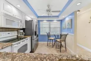 3204 Portofino Point, Pompano Beach, FL 33066 - Photo 8