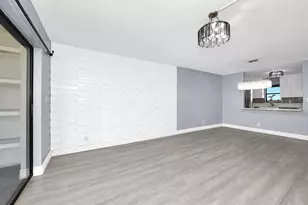 9355 SW 8th St, Boca Raton, FL 33428 - Photo 32