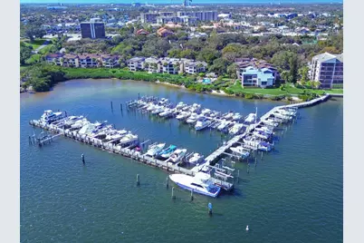 1660 Twelve Oaks Way #303, North Palm Beach, FL 33408 - Photo 16