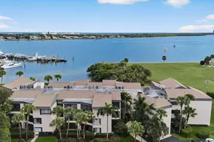 1660 12 Oaks Way, North Palm Beach, FL 33408 - Photo 20