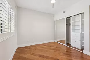 2640 Lake Shore Dr, Riviera Beach, FL 33404 - Photo 18