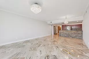 2640 Lake Shore Dr, Riviera Beach, FL 33404 - Photo 10