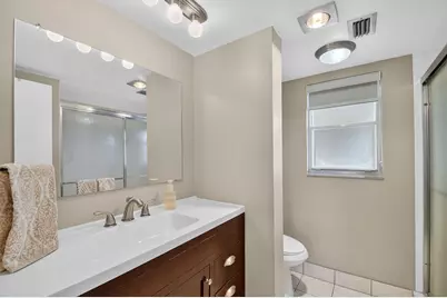 3871 Via Poinciana #404, Lake Worth, FL 33467 - Photo 30