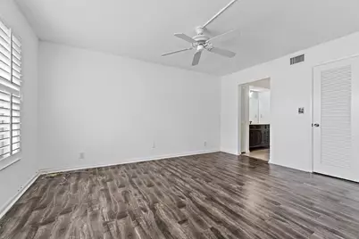 5570 Tamberlane Circle #131, Palm Beach Gardens, FL 33418 - Photo 14