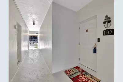 3050 NE 48th Street #107, Fort Lauderdale, FL 33308 - Photo 2