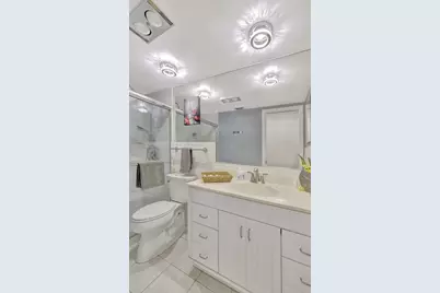 3050 NE 48th Street, Fort Lauderdale, FL 33308 - Photo 30