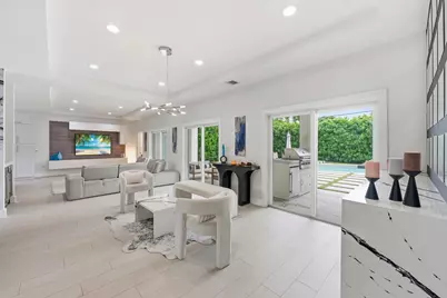 1044 NW 6th Drive, Boca Raton, FL 33486 - Photo 12