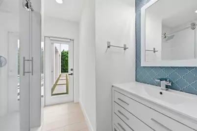 1044 NW 6th Drive, Boca Raton, FL 33486 - Photo 10