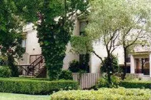 1405 Bridgewood Dr, Boca Raton, FL 33434 - Photo 6