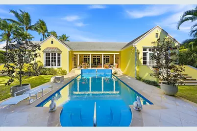 240 Tangier Avenue, Palm Beach, FL 33480 - Photo 2