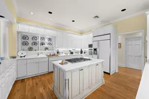 240 Tangier Ave, Palm Beach, FL 33480 - Photo 18