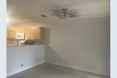 1239 Imperial Lake Road, West Palm Beach, FL 33413 - Photo 4