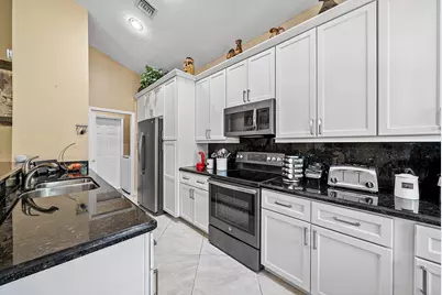 13676 Cortez Drive, Delray Beach, FL 33484 - Photo 10