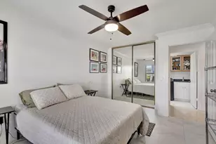 2354 Saratoga Bay Dr, West Palm Beach, FL 33409 - Photo 38