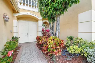 6802 Houlton Cir, Lake Worth, FL 33467 - Photo 2