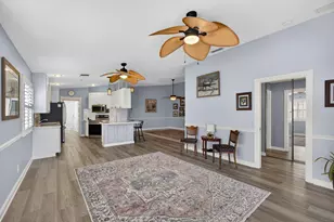 8557 SE Retreat Dr, Hobe Sound, FL 33455 - Photo 12