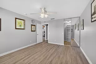 8557 SE Retreat Dr, Hobe Sound, FL 33455 - Photo 14