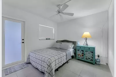 960 Crystal Lake Drive #115, Deerfield Beach, FL 33064 - Photo 24