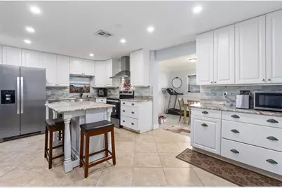 2611 S 29th Street, Fort Pierce, FL 34981 - Photo 8