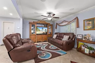 2611 S 29th St, Fort Pierce, FL 34981 - Photo 4