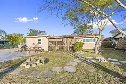 2611 S 29th Street, Fort Pierce, FL 34981 - Photo 24