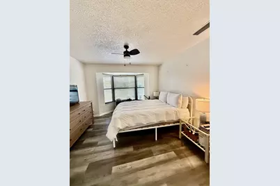 325 Knotty Wood Lane, Wellington, FL 33414 - Photo 22