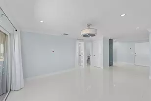 3220 Bayview Dr, Fort Lauderdale, FL 33306 - Photo 14