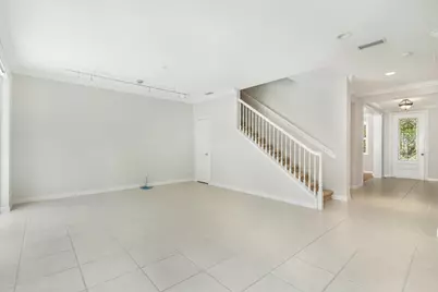 130 Poinciana Drive, Jupiter, FL 33458 - Photo 4