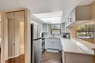 600 Uno Lago Dr, Juno Beach, FL 33408 - Photo 12