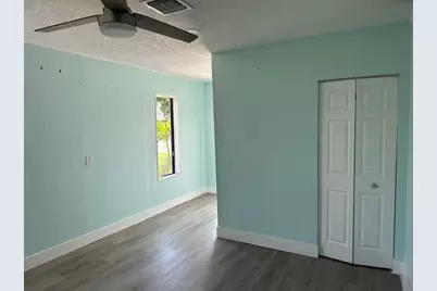 907 SE Lake Street, Stuart, FL 34994 - Photo 4